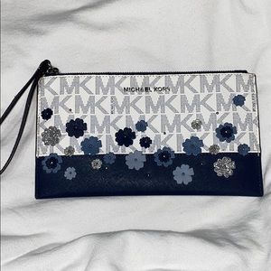 NWOT- Michael Kors Blue Flower Wristlet